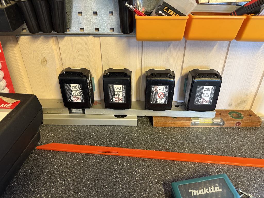 Makita batteriholder – simpel model